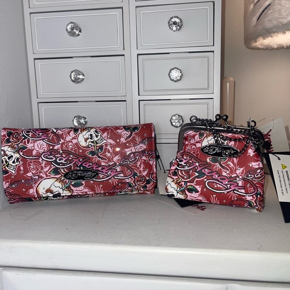 NWT Ed Hardy Red Wallet and Mini bag Set - Picture 2 of 5